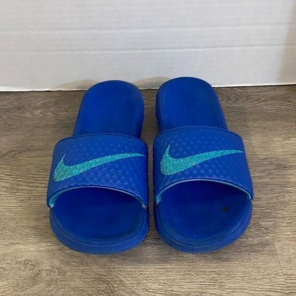 Nike Benassi Solarsoft Men\'s Size 8 Blue Teal 705474-401 Slides Sandals main image 4